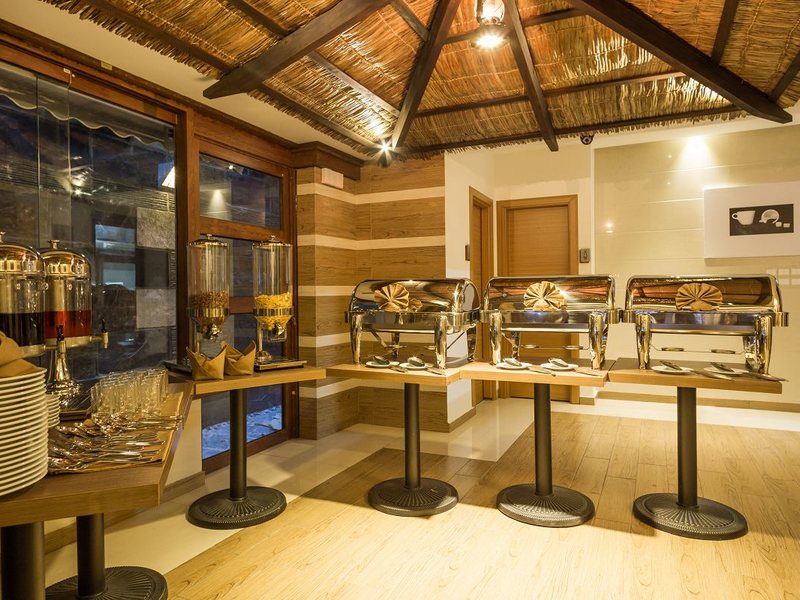 Ocean Grand at Hulhumale Hotel 325274