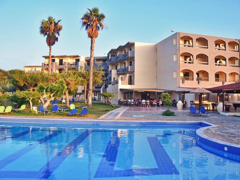 Ocean Heights View Hotel 285649