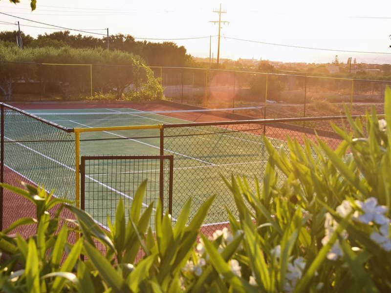 Ocean Heights View Hotel 285652