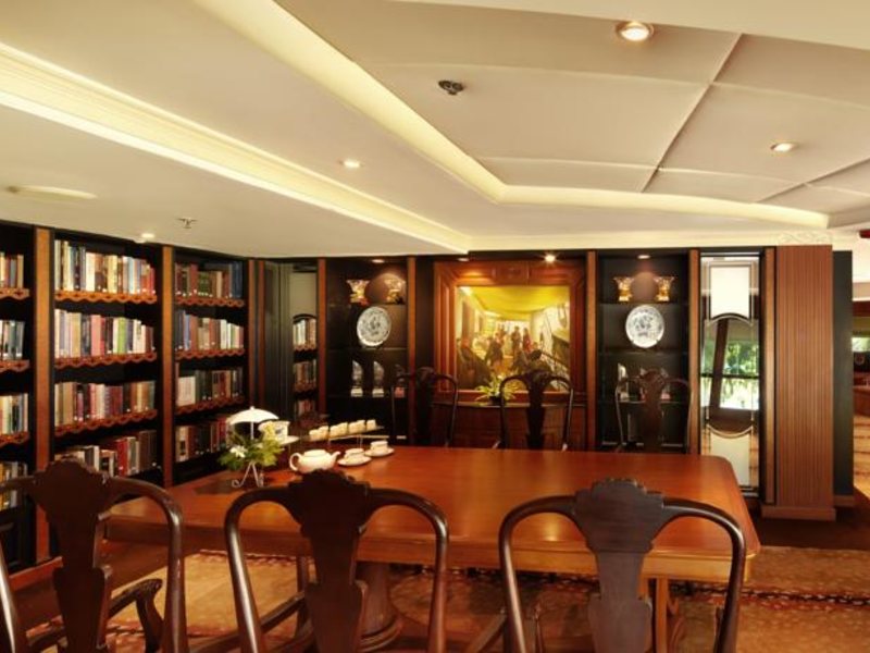 Ocean Marina Yacht Club 142980