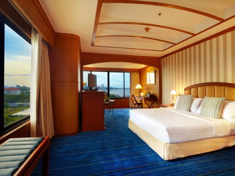 Ocean Marina Yacht Club 142984