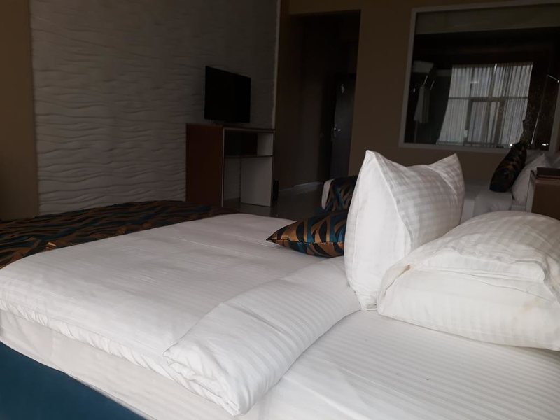 Ocean Queen Hotel 193935