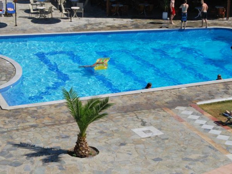 Oceanis Hotel  76884