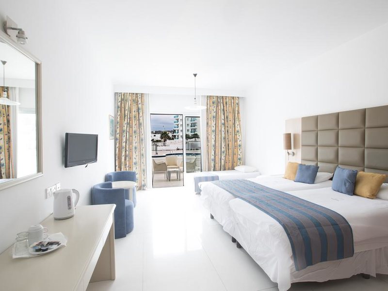 Odessa  Beach Hotel  271934