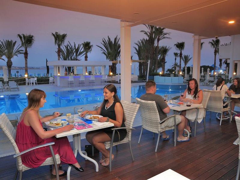 Okeanos Beach 206672