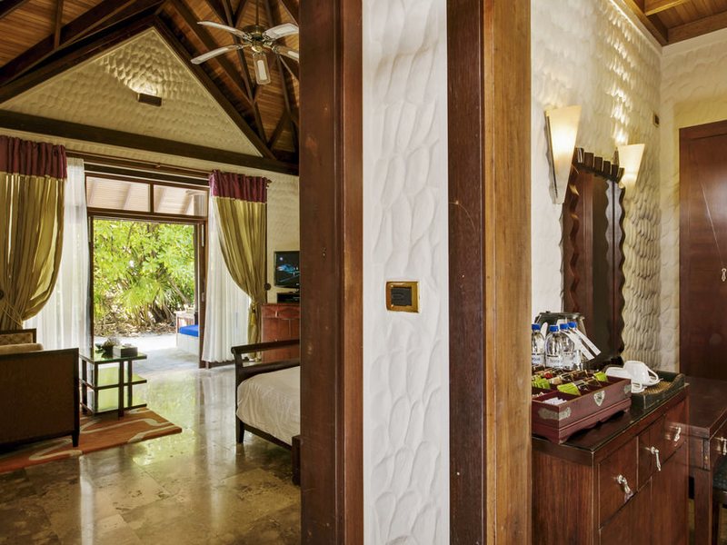 Olhuveli Beach & Spa Resort 136033