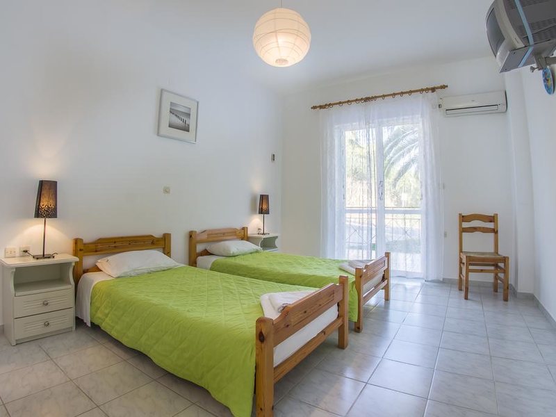 Olive Grove Apts 306351