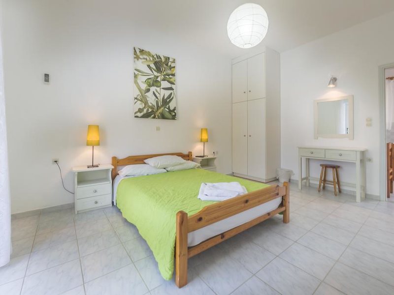 Olive Grove Apts 306352