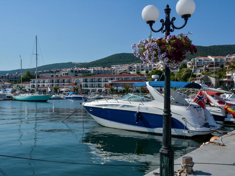 Olymp Apartcomplex 166879