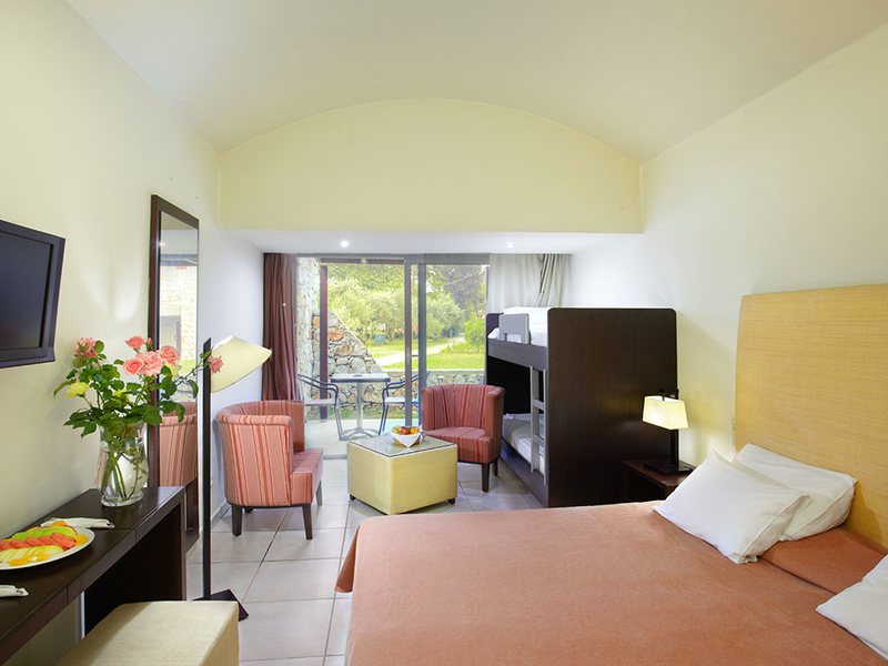 Olympian Bay (Holiday Club/ Hotel And Bungalows) 260873