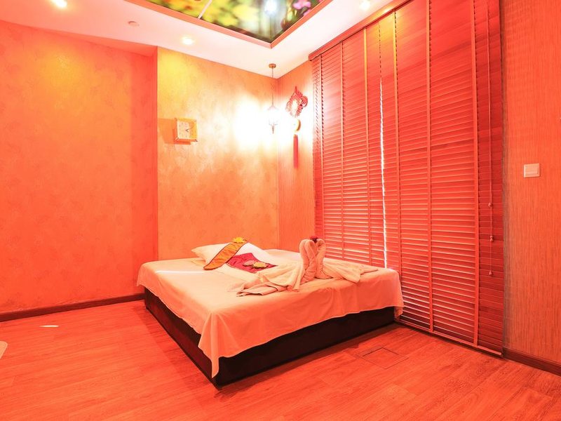 One to One Mughal Suites 299034