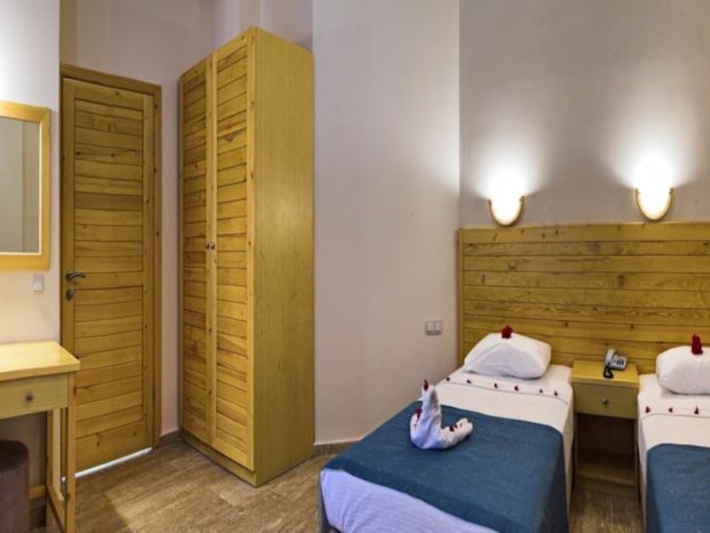 Ora Holiday Village (ex 64330