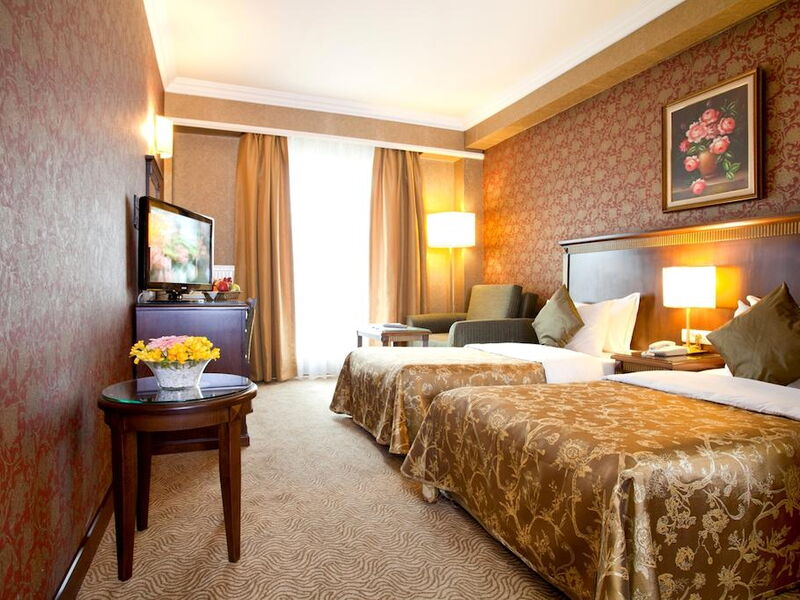 Oran Hotel  243149