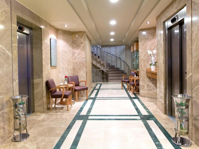 Oran Hotel  243150