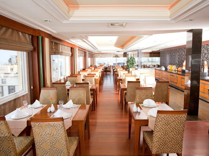 Oran Hotel  243159