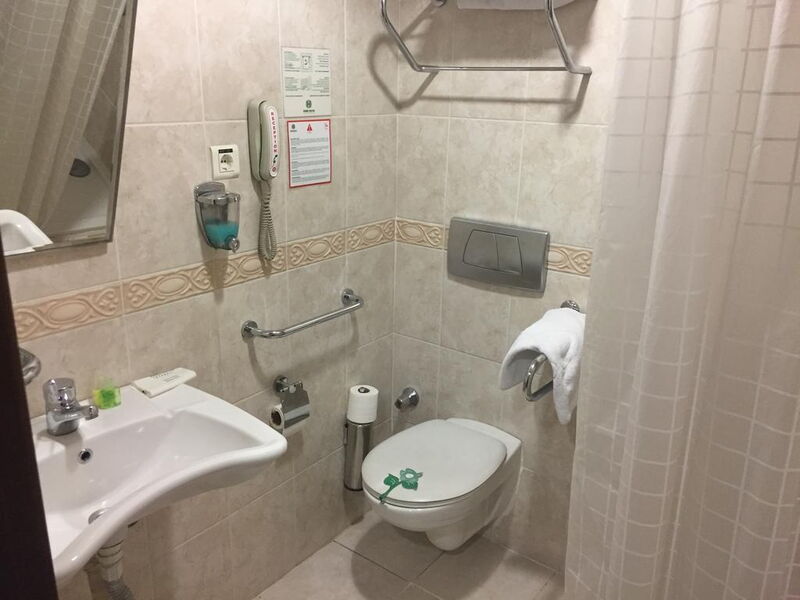 Oran Hotel  243169