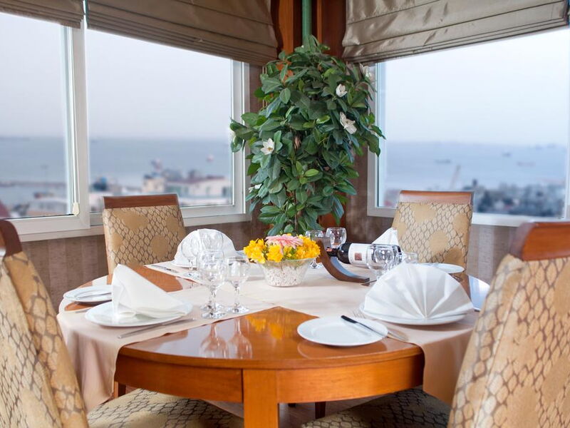 Oran Hotel  243171
