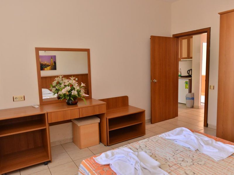 Orange Garden Hotel & Aparts 276969