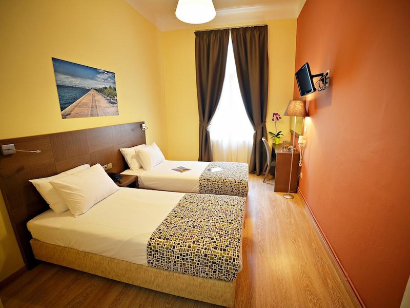 Orestias Kastorias Hotel 260927