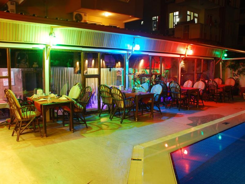 Orient Apart Hotel 303670