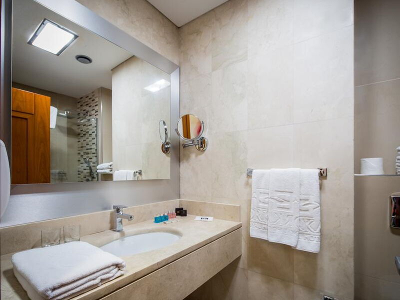 Orka Royal Hotel 243178