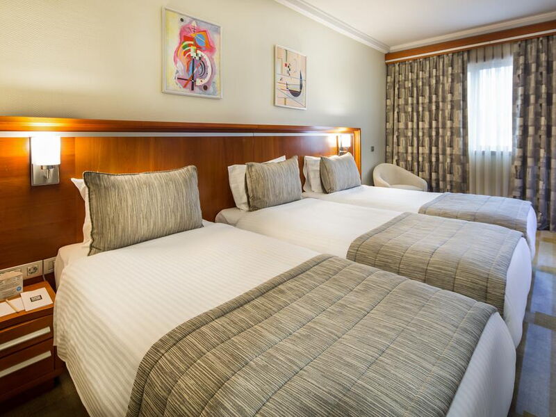 Orka Royal Hotel 243182
