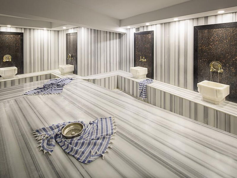 Orka Royal Hotel 243194