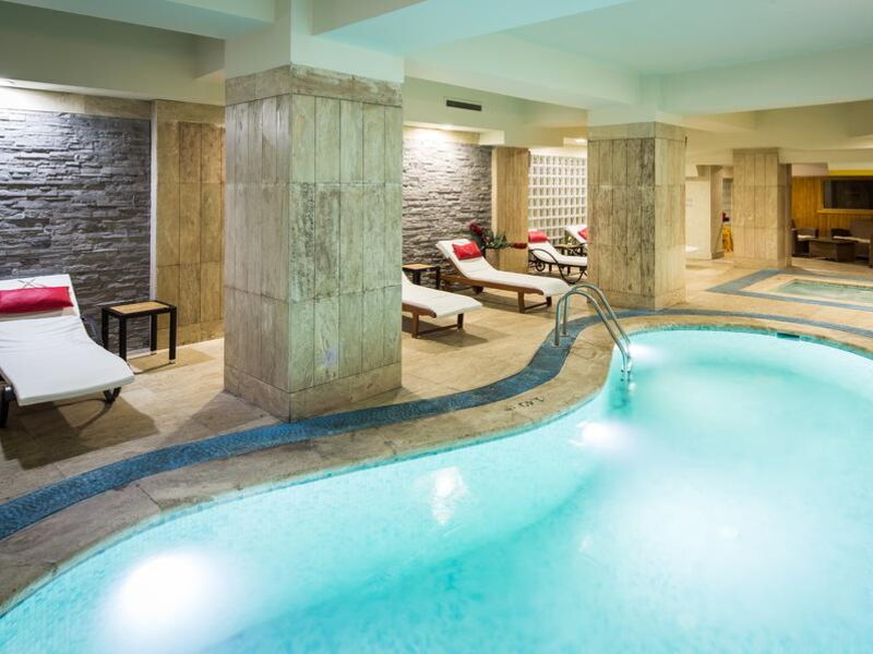 Orka Royal Hotel 243195