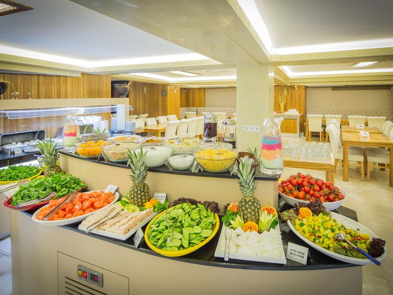 Orka Royal Hotel 243197