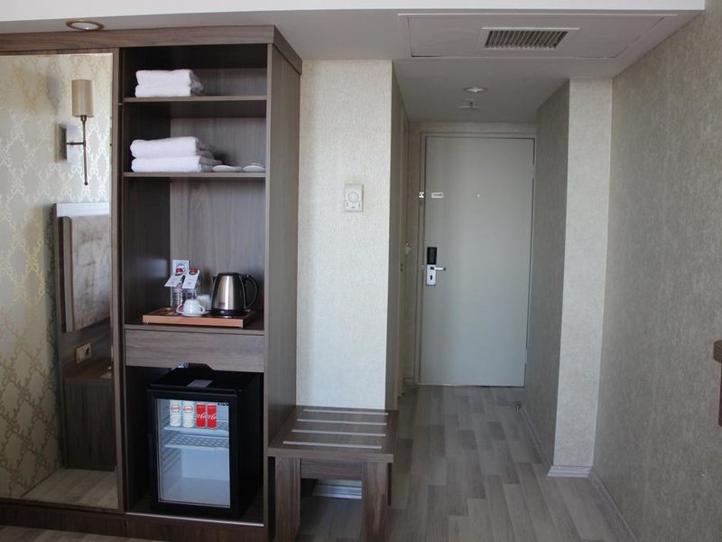 Otel Euro Plaza 295943