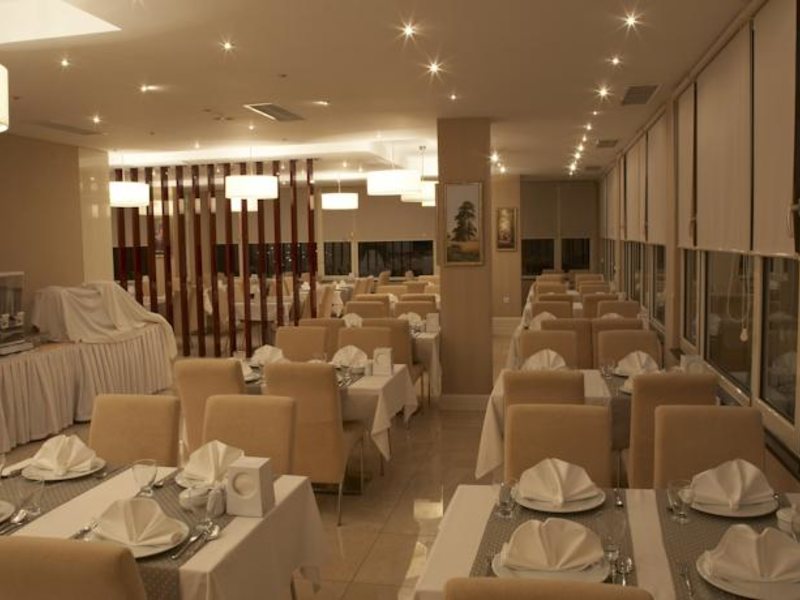 Otel Martinenz 95621