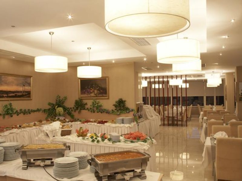 Otel Martinenz 95622