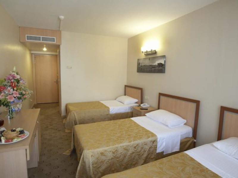Otel Martinenz 95631