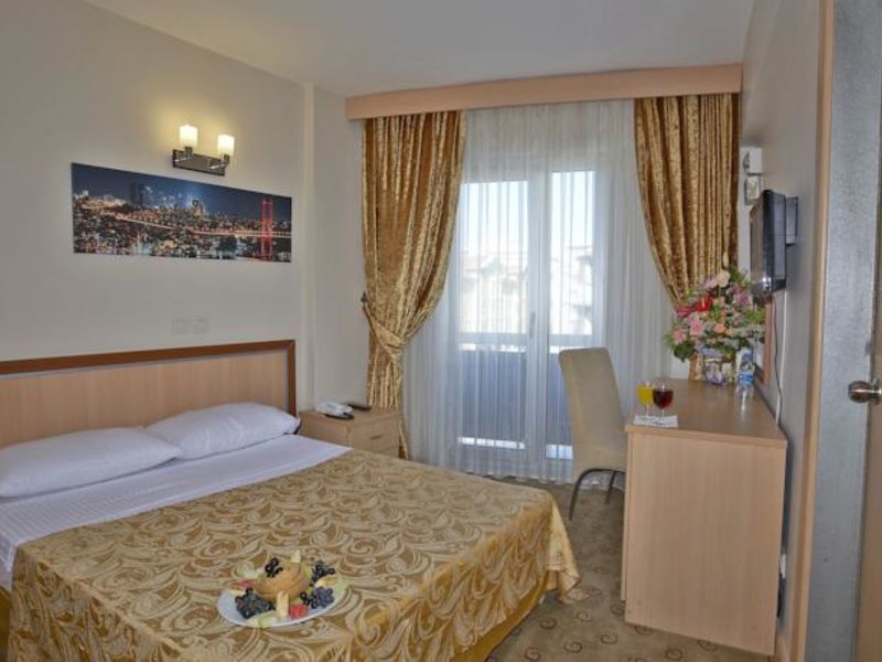 Otel Martinenz 95636