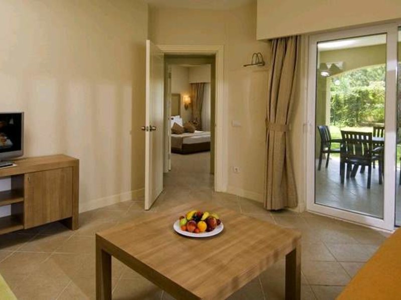 Otium Eco Club Side 51826