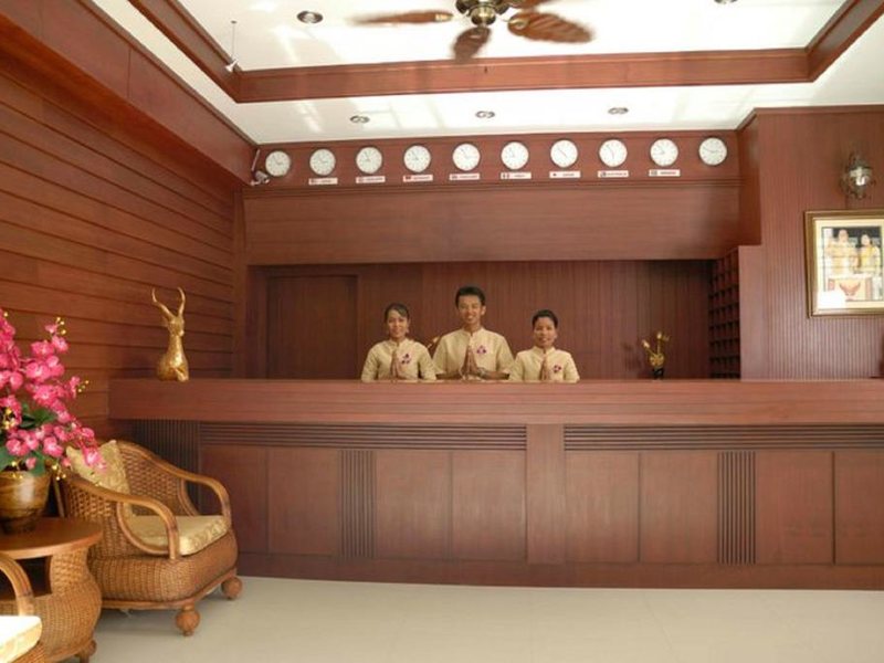 Outdoor Inn & Restaurant 208615