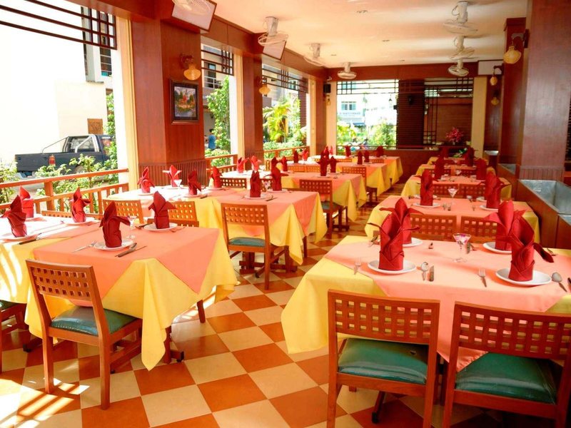 Outdoor Inn & Restaurant 208627