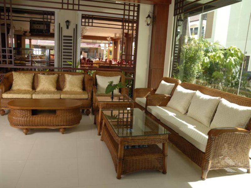 Outdoor Inn & Restaurant 214877