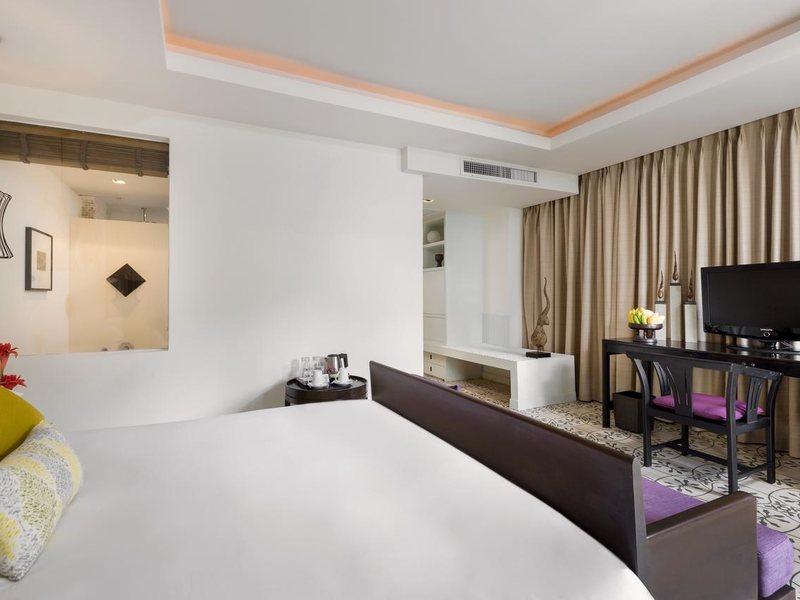 Outrigger Surin Beach Resort (ex 206562