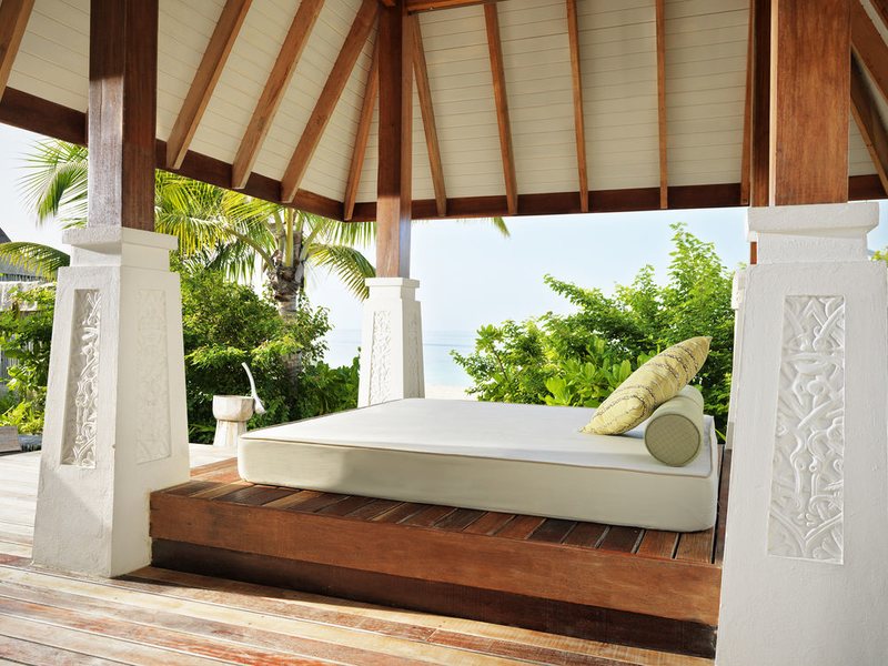Ozen Reserve Bolifushi (ex 135283