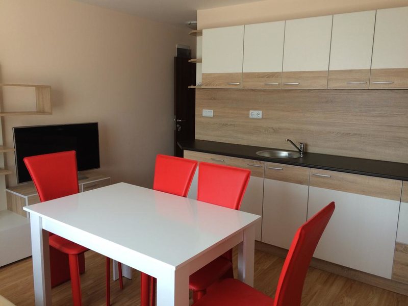 Palace De Luxe  166941