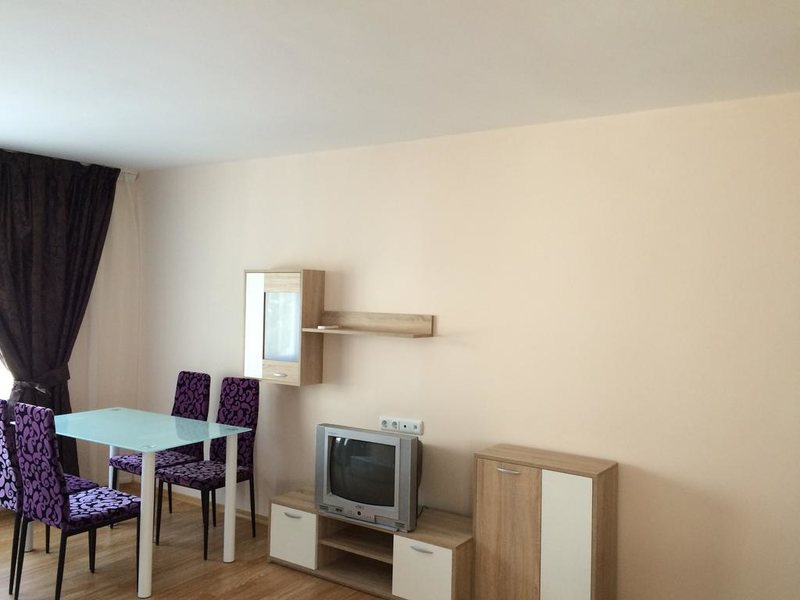 Palace De Luxe  166943