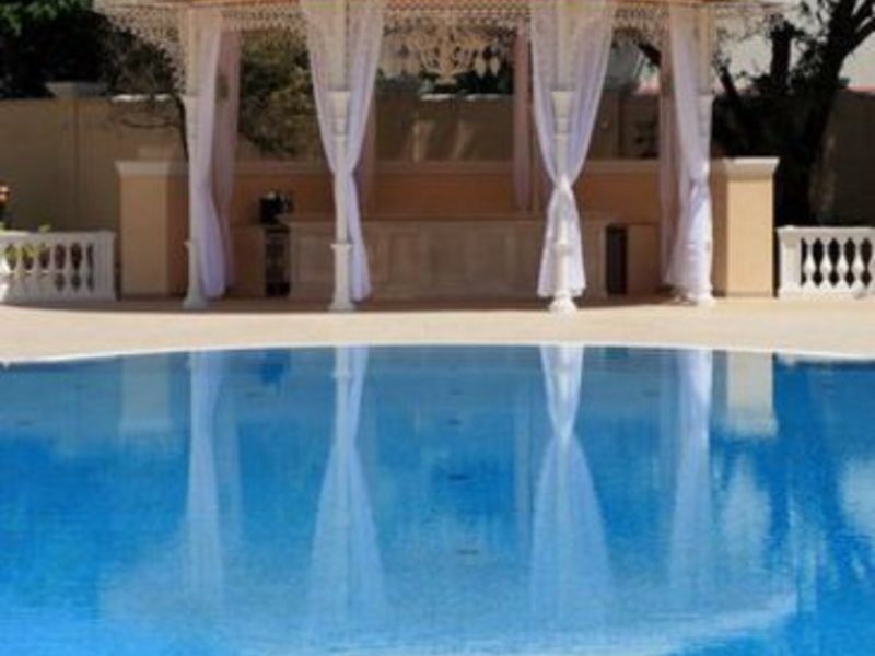 Palace Del Mar Hotel 11821