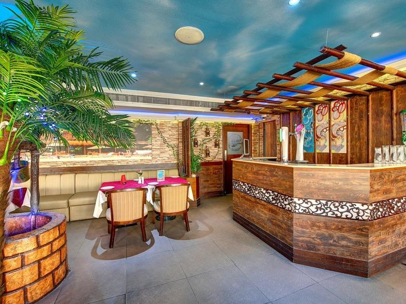 Palm Beach Hotel Dubai 179999