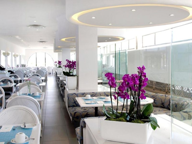 Palm Beach Hotel and Bungalows 206730