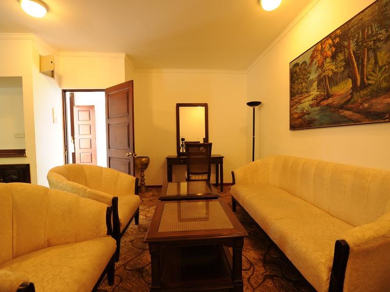 Palm Beach Mount Lavinia 108201