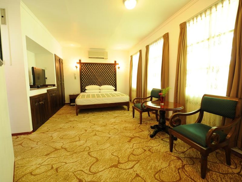 Palm Beach Mount Lavinia 108203