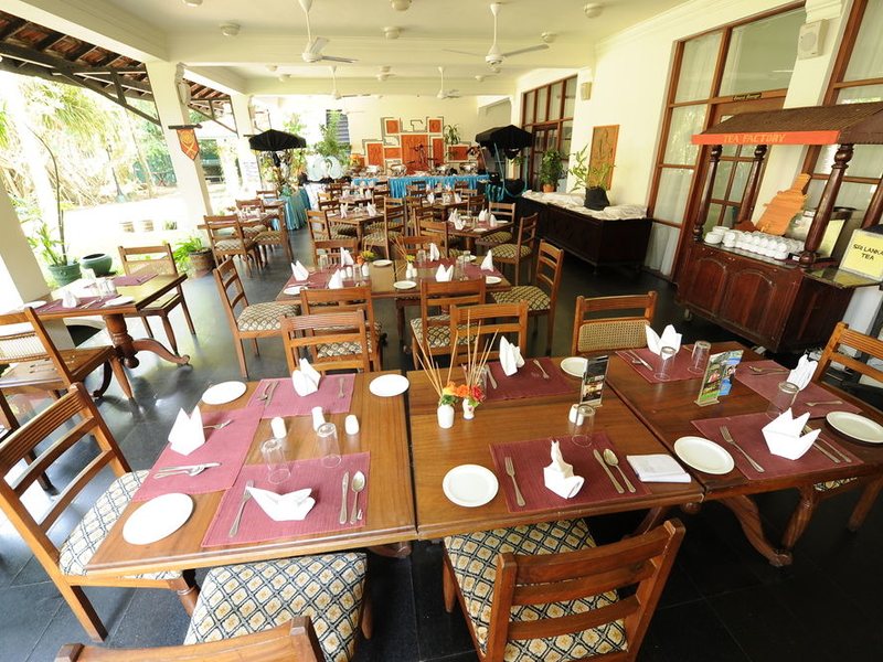 Palm Beach Mount Lavinia 108218