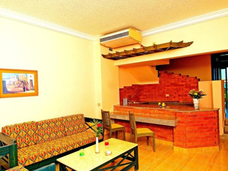 Palm Beach Resort 55112