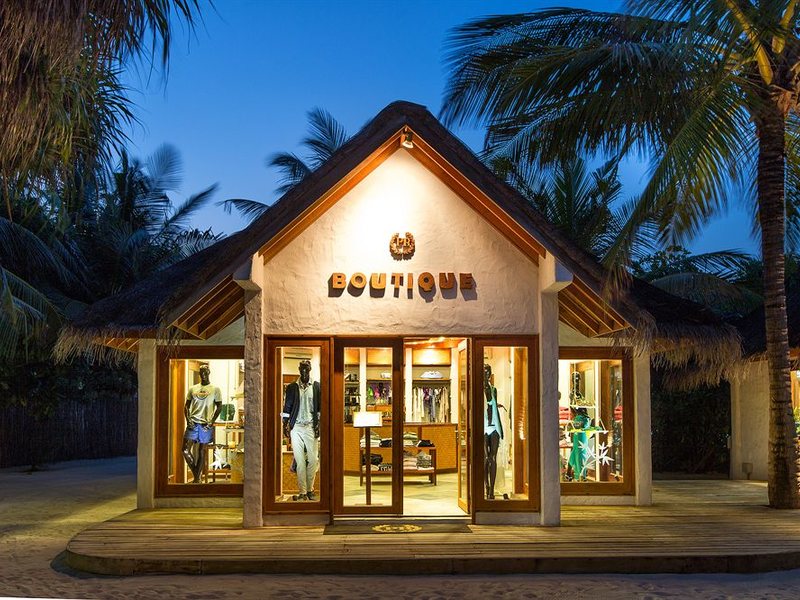 Palm Beach Resort & Spa Maldives 136153